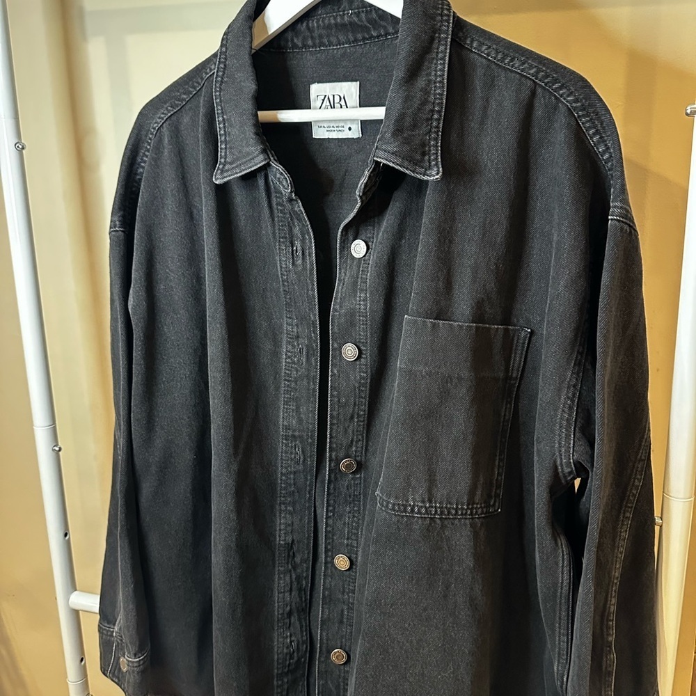 Zara Charcoal Button-Up Shirt - Picture 3 of 7